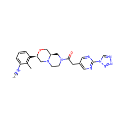 [C-]#[N+]c1cccc([C@@H]2CN3CCN(C(=O)Cc4cnc(-n5cnnn5)nc4)C[C@@H]3CO2)c1C ZINC001772619999