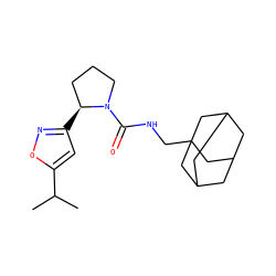 CC(C)c1cc([C@H]2CCCN2C(=O)NCC23CC4CC(CC(C4)C2)C3)no1 ZINC000473154626