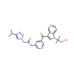 CC(C)c1cn(CC(=O)Nc2cncc(C(=O)c3cn(C(C)(C)CO)c4ccncc34)c2)nn1 ZINC001772641342