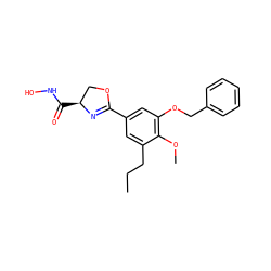 CCCc1cc(C2=N[C@@H](C(=O)NO)CO2)cc(OCc2ccccc2)c1OC ZINC000026851795