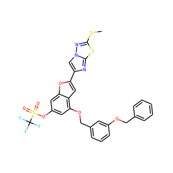 CSc1nn2cc(-c3cc4c(OCc5cccc(OCc6ccccc6)c5)cc(OS(=O)(=O)C(F)(F)F)cc4o3)nc2s1 ZINC000653752889