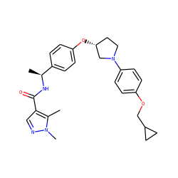Cc1c(C(=O)N[C@@H](C)c2ccc(O[C@@H]3CCN(c4ccc(OCC5CC5)cc4)C3)cc2)cnn1C ZINC001772583093