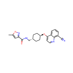 Cc1cc(C(=O)NC[C@H]2CC[C@H](Oc3ccnc4c(C#N)cccc34)CC2)no1 ZINC001772630497