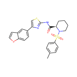 Cc1ccc(S(=O)(=O)N2CCCC[C@@H]2C(=O)Nc2nc(-c3ccc4occc4c3)cs2)cc1 ZINC000084708745