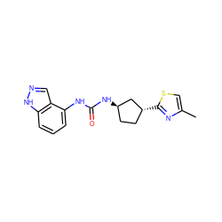 Cc1csc([C@@H]2CC[C@@H](NC(=O)Nc3cccc4[nH]ncc34)C2)n1 ZINC000169704979