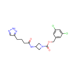 O=C(CCCc1cn[nH]n1)NC1CN(C(=O)OCc2cc(Cl)cc(Cl)c2)C1 ZINC000217388287